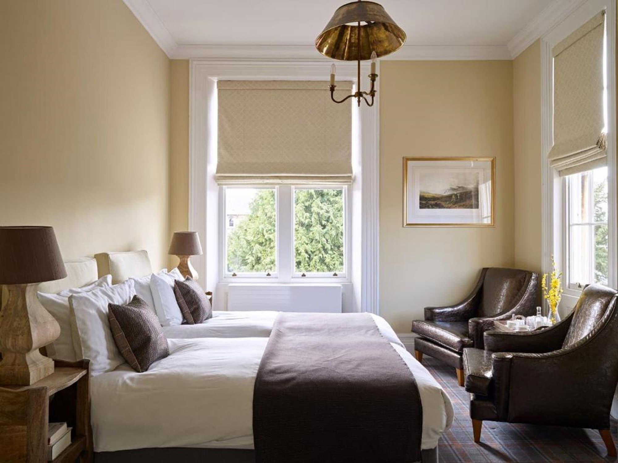 Cotswold Grange Cheltenham Exterior foto A room at the hotel